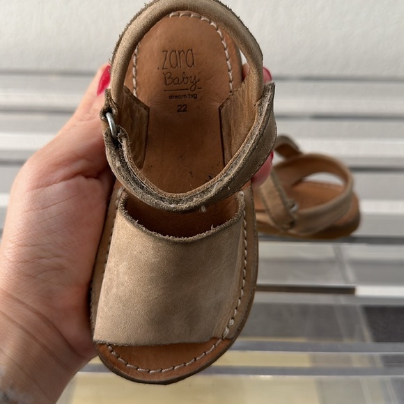 Zara Velcro Sandals - Picture 7 of 7